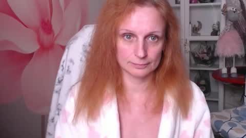 denhiey online show from April 3, 5:44 pm