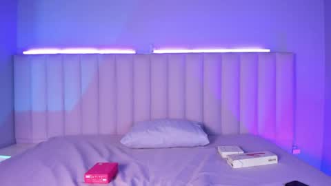 denightjones online show from April 4, 3:16 am