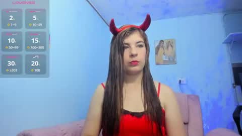 Laura online show from June 12, 10:25 am