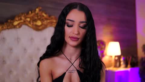 denisedevilles online show from January 3, 9:47 am