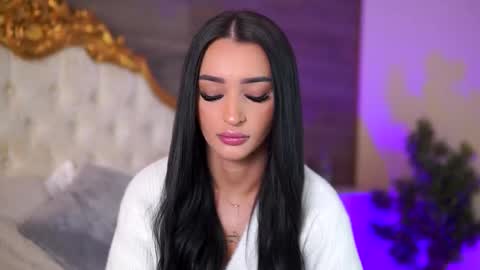 denisedevilles online show from February 11, 8:26 am