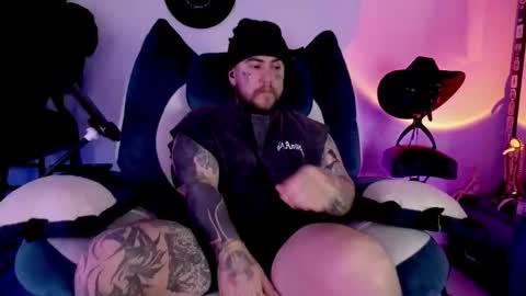 Oliver online show from February 27, 2:55 am