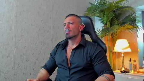 dennis_cox_ online show from December 29, 12:01 pm