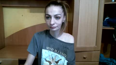 DennisXCarol online show from February 9, 7:23 am