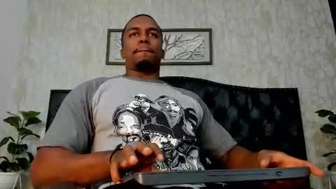 denzelrios online show from June 12, 3:49 am