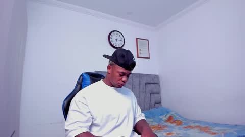deon jhonson online show from January 25, 11:13 am