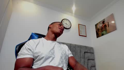 deon jhonson online show from September 13, 2:22 am