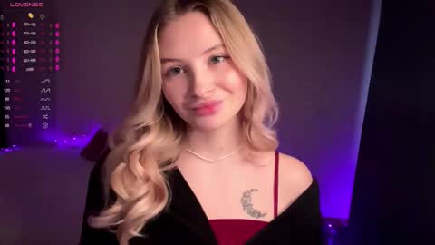 Vi  Victoria online show from February 8, 1:03 pm