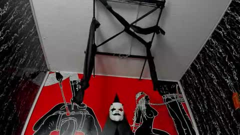 Snapshot of dereck_monroe chatting on March 3, 10:10 am Dereck online show from March 3, 10:10 am