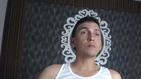 Dereck online show from June 14, 3:08 am