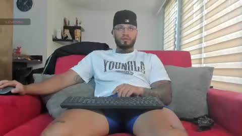 dereckgreen online show from June 19, 6:23 pm