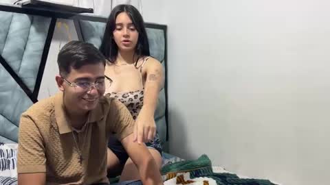 Snapshot of dereckxsophia chatting on December 14, 2:50 am Dereck and Sophia online show from December 14, 2:50 am