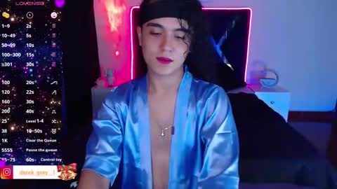 Derek independent online show from January 12, 11:36 pm