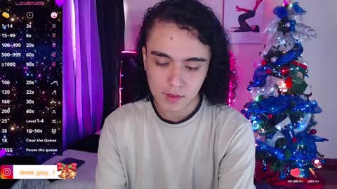 Snapshot of derek_greyy_ chatting on December 27, 6:20 pm derek grey online show from December 27, 6:20 pm