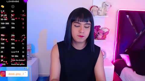 Snapshot of derek_greyy_ chatting on March 6, 6:26 pm derek grey online show from March 6, 6:26 pm