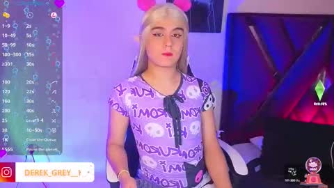 Snapshot of derek_greyy_ chatting on September 26, 5:50 pm derek grey online show from September 26, 5:50 pm