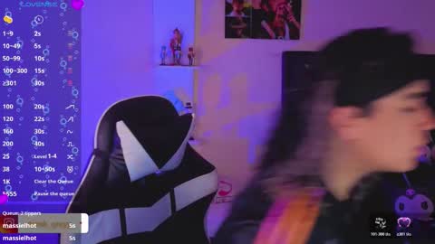 Snapshot of derek_greyy_ chatting on February 3, 6:13 pm derek grey online show from February 3, 6:13 pm