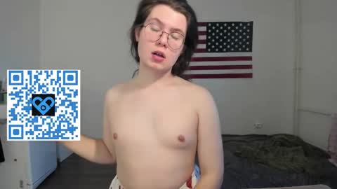 Derek online show from November 3, 1:34 pm