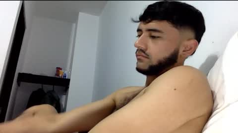 Snapshot of derek_smiith chatting on November 18, 10:41 am Derek smiith online show from November 18, 10:41 am