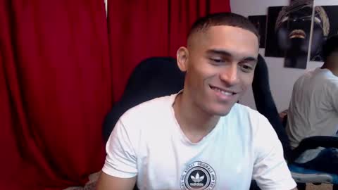 Snapshot of derek_storm_ chatting on September 29, 3:11 am D E R E K online show from September 29, 3:11 am