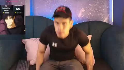 derek_voss online show from July 27, 1:29 pm