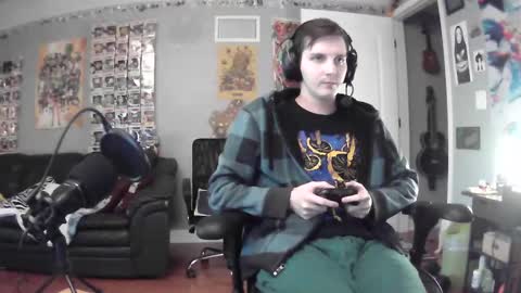 Snapshot of derekdings chatting on January 8, 12:47 pm derekdings online show from January 8, 12:47 pm