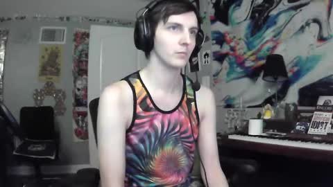 Snapshot of derekdings chatting on February 18, 6:15 am derekdings online show from February 18, 6:15 am