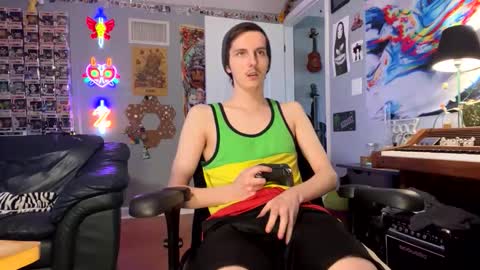 derekdings online show from December 20, 6:26 pm