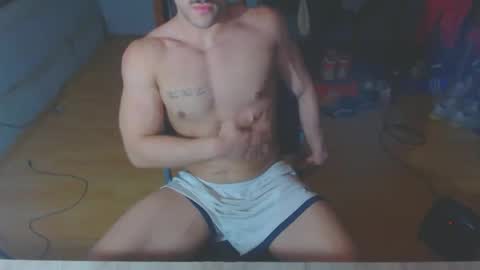 derekhuge online show from November 5, 5:07 am