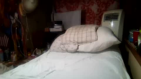 derick1961 online show from June 20, 4:37 am