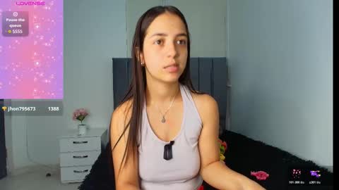 derly_cuervo703031 online show from March 3, 6:58 pm