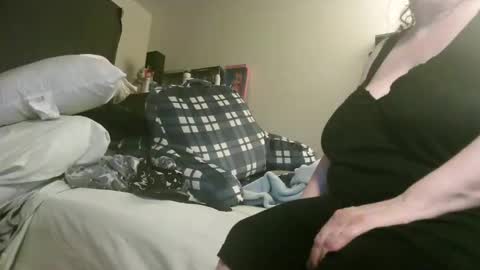 deroseblack online show from November 4, 2:10 am