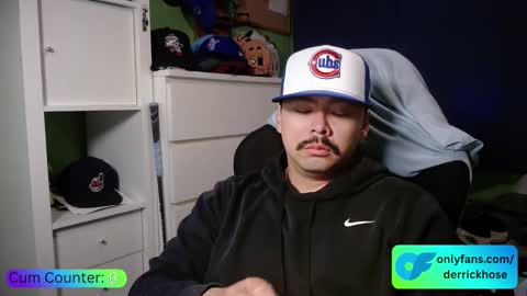 Derrick Hose online show from October 15, 3:50 am