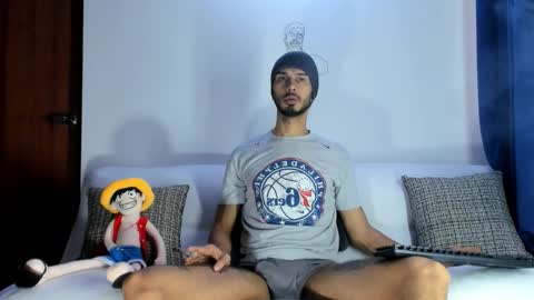 Snapshot of derrymaster chatting on February 22, 9:35 pm JhimyMaster online show from February 22, 9:35 pm