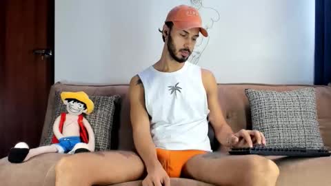 Snapshot of derrymaster chatting on March 5, 2:13 pm JhimyMaster online show from March 5, 2:13 pm