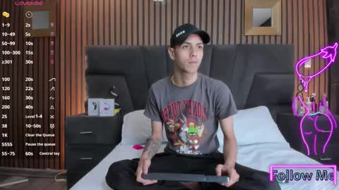 derrymeyers online show from November 21, 6:01 am