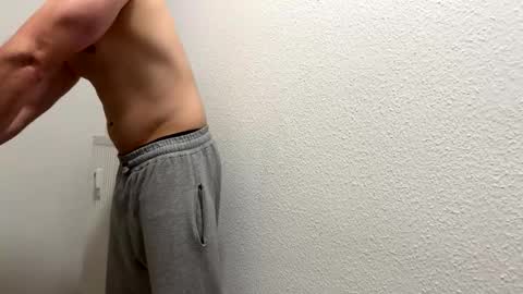 Snapshot of dertom_xxx chatting on November 21, 3:22 pm Tom online show from November 21, 3:22 pm