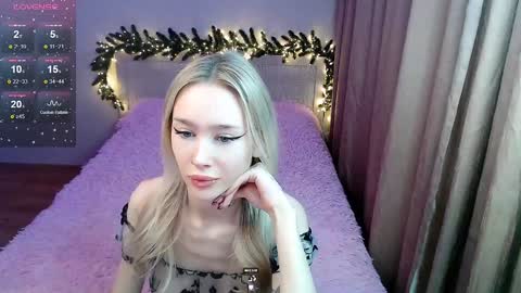 Snapshot of des_ch chatting on January 11, 7:27 pm Ari online show from January 11, 7:27 pm