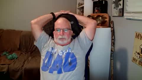 D K online show from February 15, 12:40 am