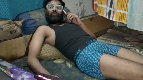 Snapshot of desi_boy799417 chatting on October 9, 6:17 pm desi_boy799417 online show from October 9, 6:17 pm