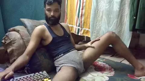 Snapshot of desi_boy799417 chatting on October 11, 6:12 am desi_boy799417 online show from October 11, 6:12 am
