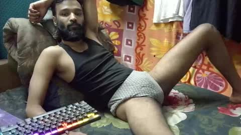 Snapshot of desi_boy799417 chatting on October 12, 7:07 am desi_boy799417 online show from October 12, 7:07 am