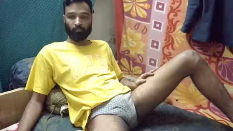 Snapshot of desi_boy799417 chatting on December 4, 5:17 am desi_boy799417 online show from December 4, 5:17 am