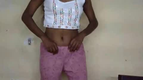 Snapshot of desi_darling chatting on November 22, 2:32 am kajal online show from November 22, 2:32 am