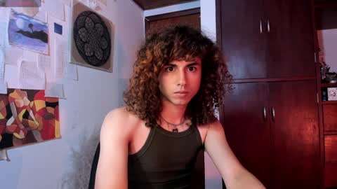 Snapshot of desidias chatting on February 5, 2:19 am Desidias online show from February 5, 2:19 am