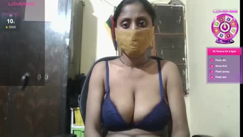 Snapshot of desiprincessaga chatting on January 29, 7:22 pm desiprincessaga online show from January 29, 7:22 pm