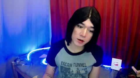 LORINE online show from December 9, 8:22 am