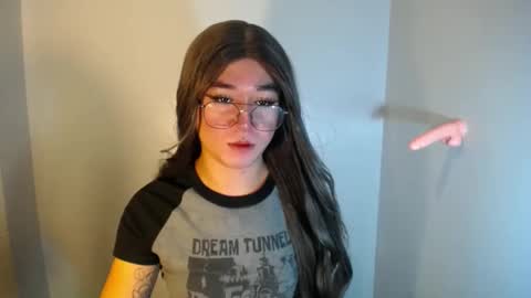 LORINE online show from December 24, 7:22 pm