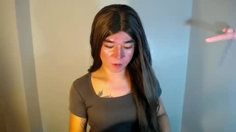 LORINE online show from December 26, 2:27 pm