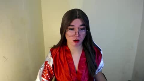 LORINE online show from February 9, 3:56 pm